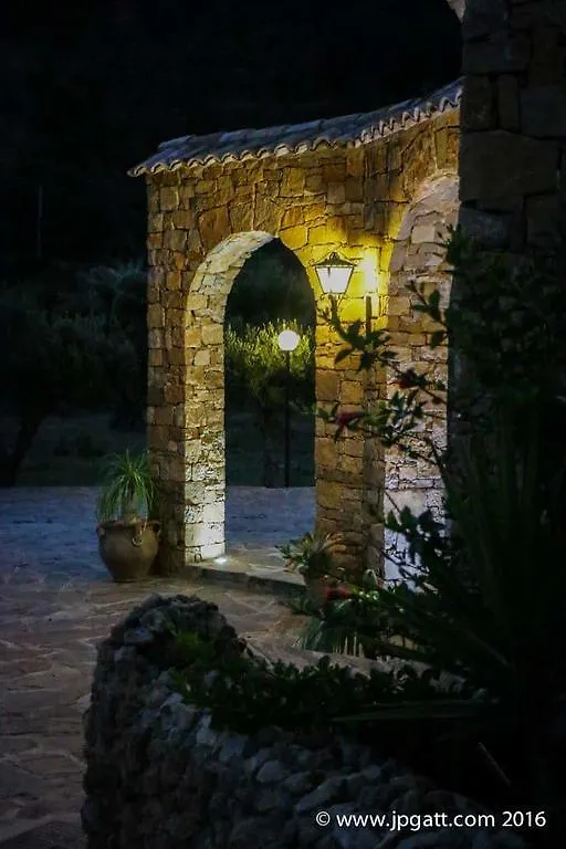 Séjour à la campagne Maison d'hôtes Casale Del Golfo à Castellammare del Golfo
